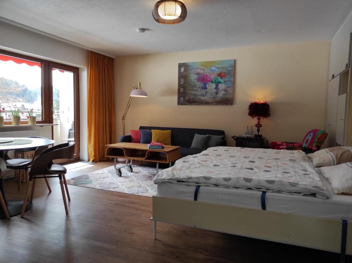Ferienwohnung "Hirschlein" Im Schwarzwald 바이에르스브론 외부 사진
